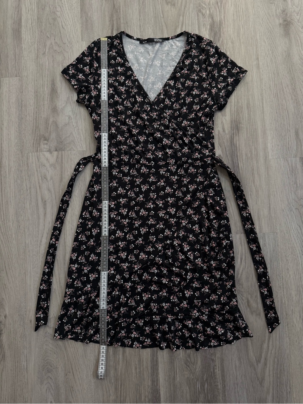 Black Ruffle Midi Dress with Light Pink Floral Print - Picture 8 of 8